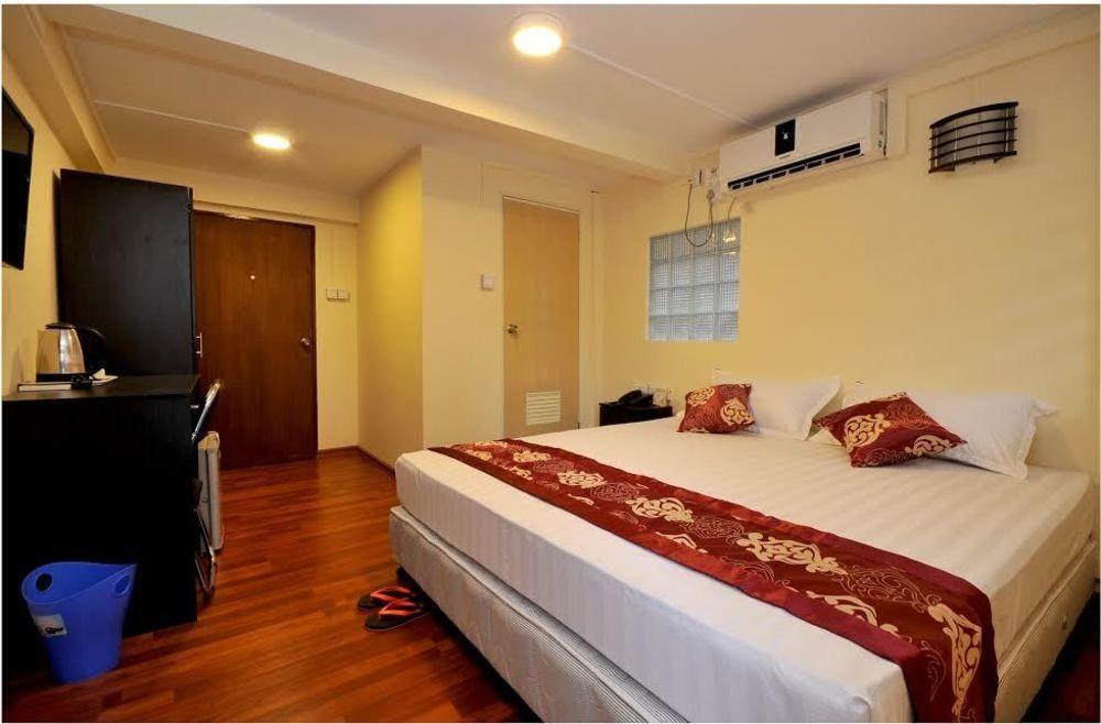 York Residence Yangon Bagian luar foto